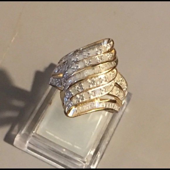 White Diamonds (Kay Jewelers) - Picture 7 of 7